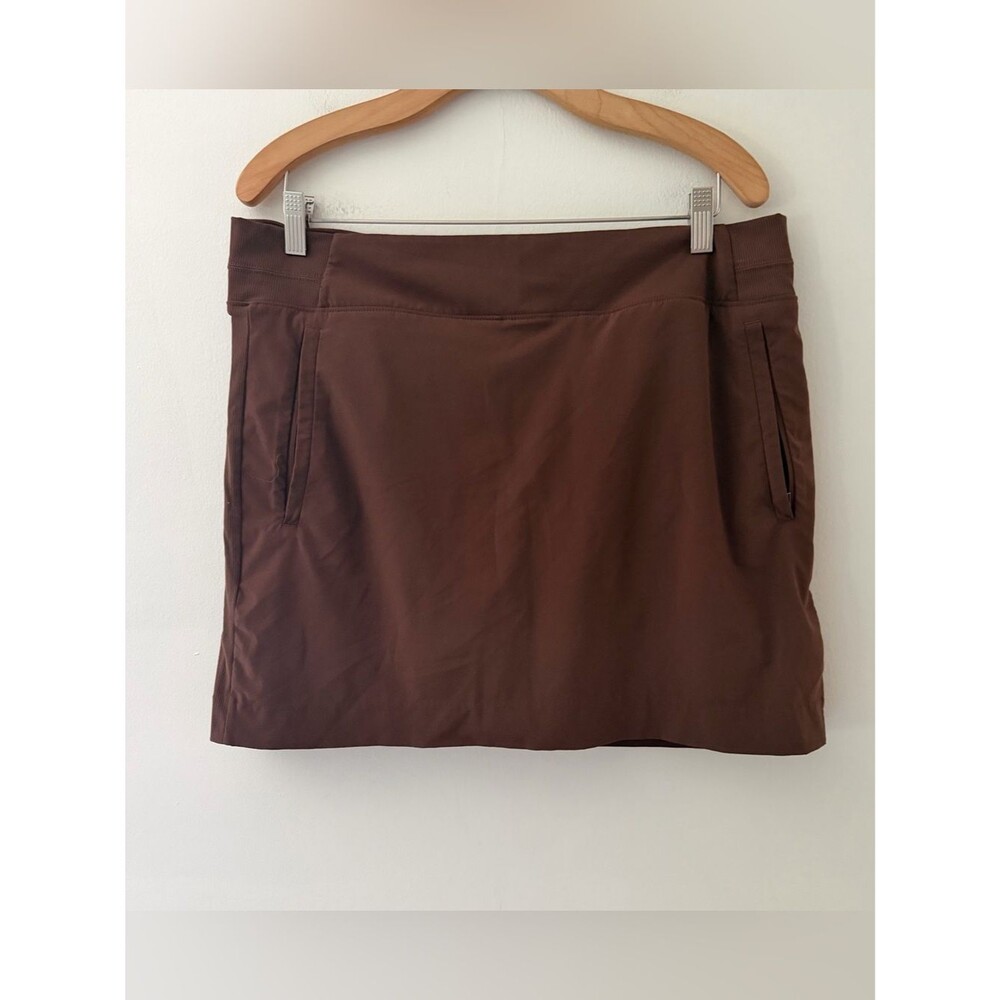 Athleta SoHo Skort Size Brown Size 16 Hiking Outdoor Activewear